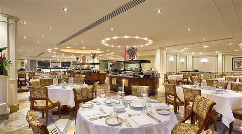 pizza versace gold coast|palazzo Versace restaurant gold coast.